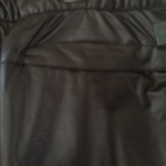 COPY - HUGO BOSS fit and a dry active pants - Picture 5 of 7